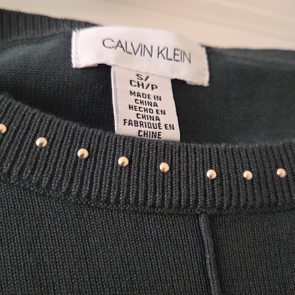 Calvin Klein Dark Green Sweater (NWOT)